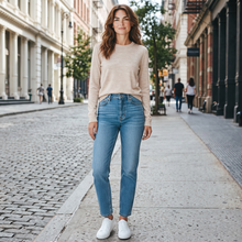 Load image into Gallery viewer, Sand Fellini Trish-O Merino Crew Sweater Natural
