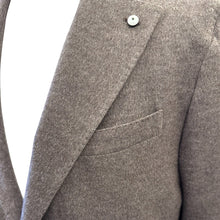 Load image into Gallery viewer, LBM Soft Cashmere Blend Jersey Jacket Taupe
