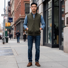 Load image into Gallery viewer, Barbour Marcus Knit Gilet Olive
