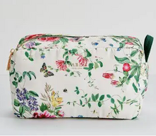 Load image into Gallery viewer, Fable Beth Cosmetic Travel Pouch

