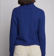 Load image into Gallery viewer, Vilagallo Turtleneck Sweater Blue Herringbone
