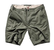 Load image into Gallery viewer, Relwen Flyweight Flex Short 8.5&quot; Olive
