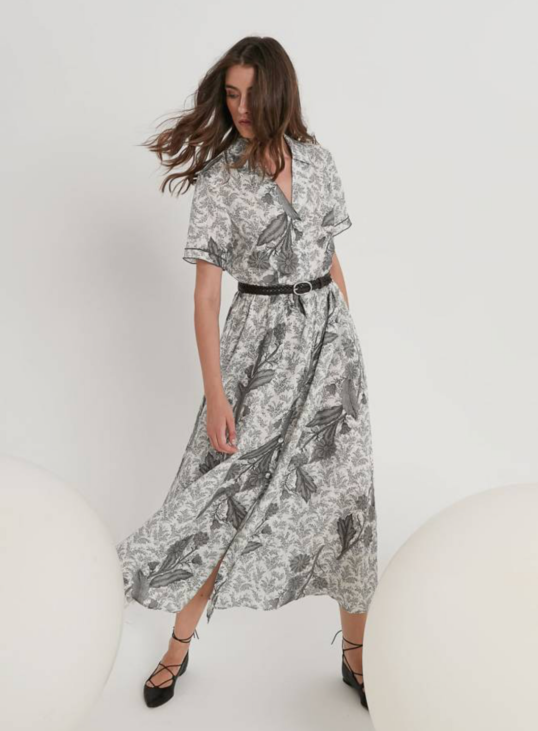 Purotatto Linen Dress White w/Grey Floral