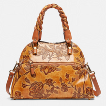 Load image into Gallery viewer, Cuoieria Fiorentina Mimi Leather Embossed Tote Bag
