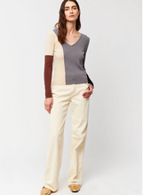 Load image into Gallery viewer, Aldo Martins Kandu Viscose Blend V-Neck Sweater
