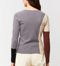 Load image into Gallery viewer, Aldo Martins Kandu Viscose Blend V-Neck Sweater
