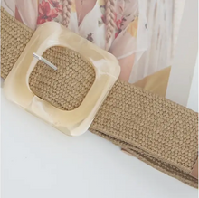 Load image into Gallery viewer, Esley Stretch Belt Straw With Resin Buckle
