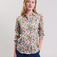 Load image into Gallery viewer, Hartford Women Coraz Woven Shirt Jungle Print
