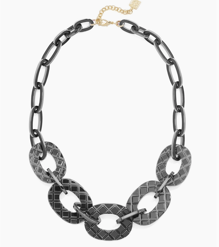 Z Jewelry Quilted Pattern Resin Link Collar Necklace