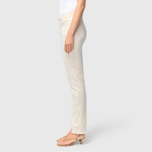 Load image into Gallery viewer, Mac Women&#39;s Dream Jean - Cream
