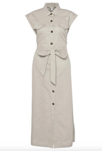 Load image into Gallery viewer, Barbour Women Birdie Maxi Dress Sand
