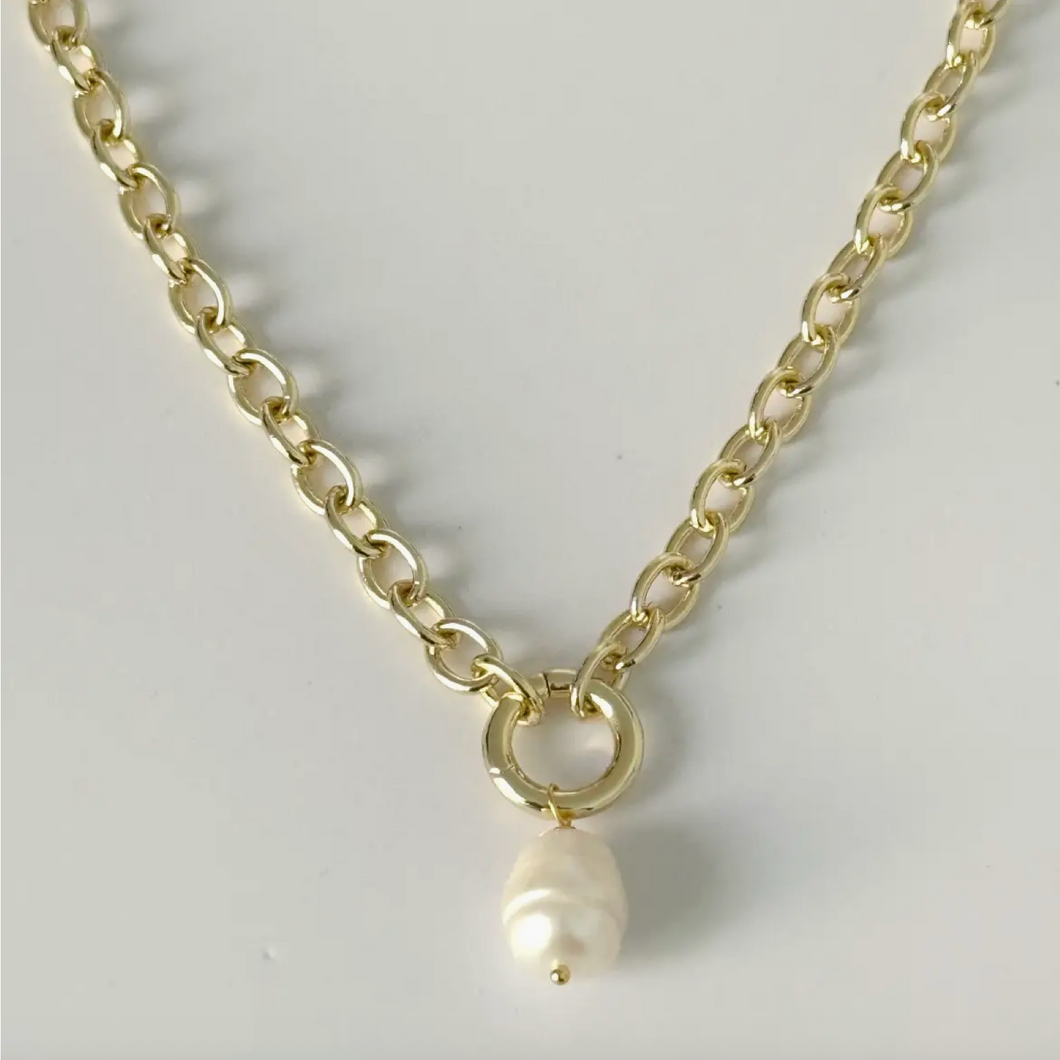 T+T Soizic Necklace w/Baroque Pearl