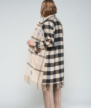 Load image into Gallery viewer, Vilagallo Coat Berenice Camel Plaid w/Dogs
