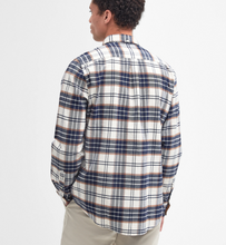 Load image into Gallery viewer, Barbour Portdown Tailored Shirt Ecru
