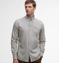 Load image into Gallery viewer, Barbour Padshaw Tailored Shirt Washed Stone
