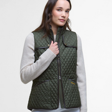 Load image into Gallery viewer, Barbour Women Dahlia Quilt Vest Olive
