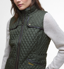 Load image into Gallery viewer, Barbour Women Dahlia Quilt Vest Olive
