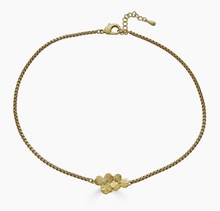 Load image into Gallery viewer, Loni Paul Clover Bar Necklace
