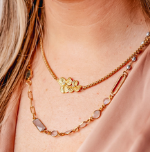 Load image into Gallery viewer, Loni Paul Clover Bar Necklace
