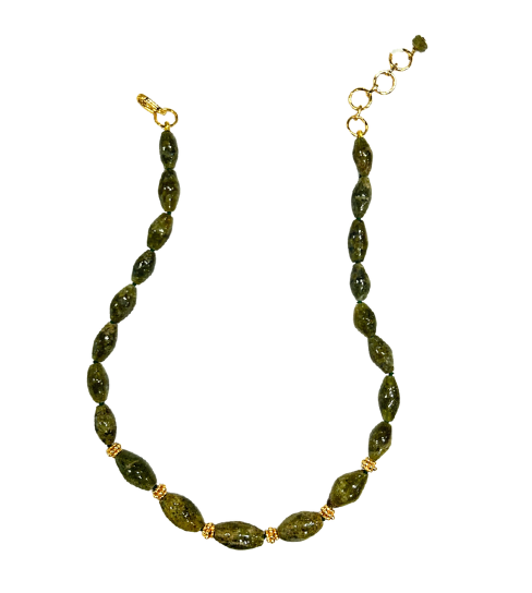 Bounkit Necklace Single Strand Marquis Shape Green/Gold