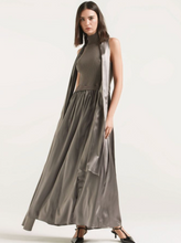 Load image into Gallery viewer, Purotatto Sleeveless Dress w/Knit Top Taupe
