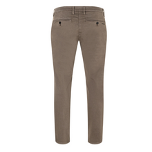 Load image into Gallery viewer, Mac Driver Chino Pants - Chocolate Brown
