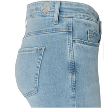 Load image into Gallery viewer, Mac Women's Dream Jean - Aqua Blue
