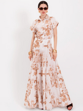 Load image into Gallery viewer, Lavi Bellel Cotton Dress Beige Roses
