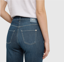 Load image into Gallery viewer, Mac Women's Wide Leg Jeans Authentic Rinse
