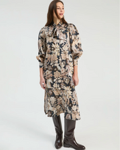 Load image into Gallery viewer, Vilagallo Reese Paisley Dress Black and Beige
