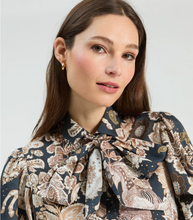 Load image into Gallery viewer, Vilagallo Reese Paisley Dress Black and Beige
