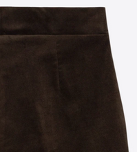 Load image into Gallery viewer, Vilagallo Mikaela Pant Dk Green Velvet
