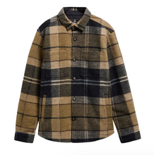 Load image into Gallery viewer, Barbour Men's Woodlane Overshirt Birchwood

