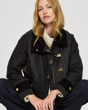 Load image into Gallery viewer, Barbour Women Hazelwood Wax Jacket
