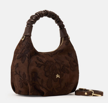 Load image into Gallery viewer, Cuoieria Fiorentina Chop Hobo Bag Mimi Chocolate
