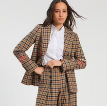 Load image into Gallery viewer, Vilagallo Plaid Blazer Camel Plaid
