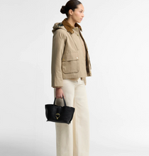 Load image into Gallery viewer, Barbour Women Terrington Showerproof Jacket
