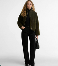 Load image into Gallery viewer, Barbour Women Elenora Fleece Jacket Olive
