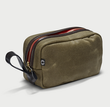 Load image into Gallery viewer, Croots Vintage Light Waxed Washbag
