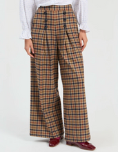 Load image into Gallery viewer, Vilagallo Camel and Navy Plaid Straight Trousers
