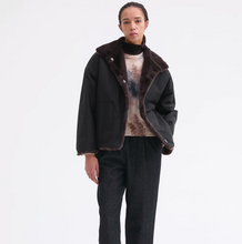 Load image into Gallery viewer, Rosso35 Reversible Faux Fur Short Coat
