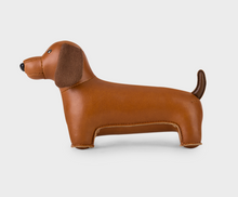 Load image into Gallery viewer, Zuny Paperweight Dachshund
