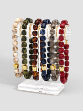 Load image into Gallery viewer, ZENZII Jewelry - Tessa Puffy Square Short Necklace
