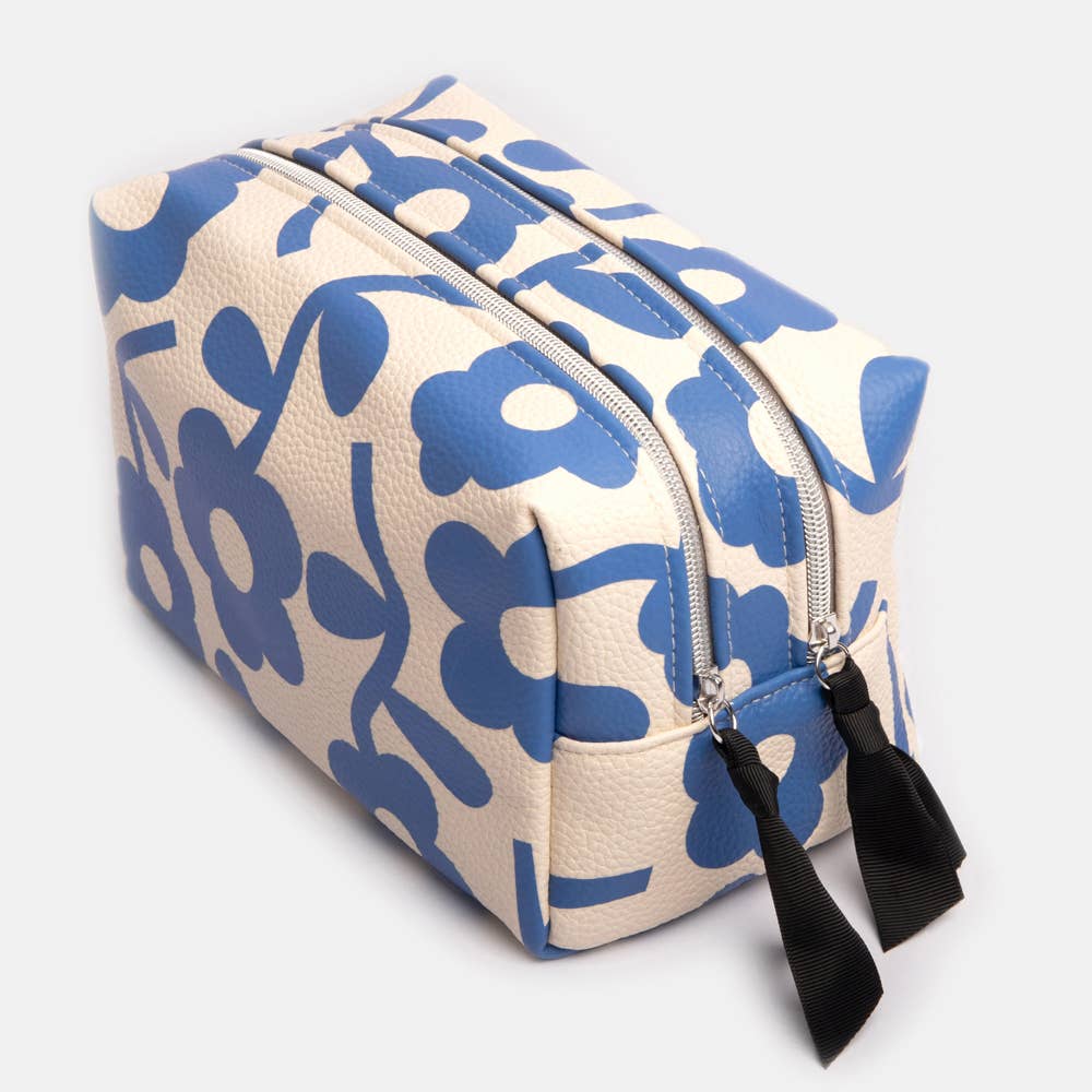 Caroline Gardner - Blue Mono Flower Large Travel Washbag