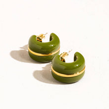 Load image into Gallery viewer, Flânerie - Arlo 18K Gold Small C Hoop Earring
