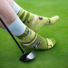 Load image into Gallery viewer, Friday Sock Co. - Men&#39;s Golf Scene Socks
