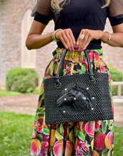 Load image into Gallery viewer, Brownstone Heritage - High Horse Handbag - Black
