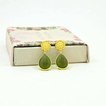 Load image into Gallery viewer, S Berlin Sunflower Earring Gold - Green Tourmaline
