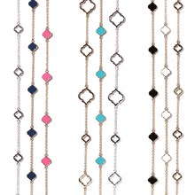 Load image into Gallery viewer, Fornash - Long Spade Necklace
