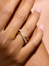 Load image into Gallery viewer, Flânerie - Rue 18K Gold Non-Tarnish CZ Crossover Ring

